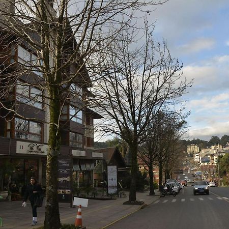 400 Metros, Rua Coberta Centro - Valle Dell Acqua Gramado Exterior photo